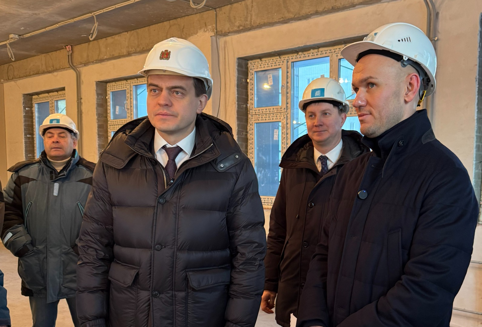 Губернатор Красноярского края Михаил Котюков посетил строящийся детский сад в ЖК "Универс"